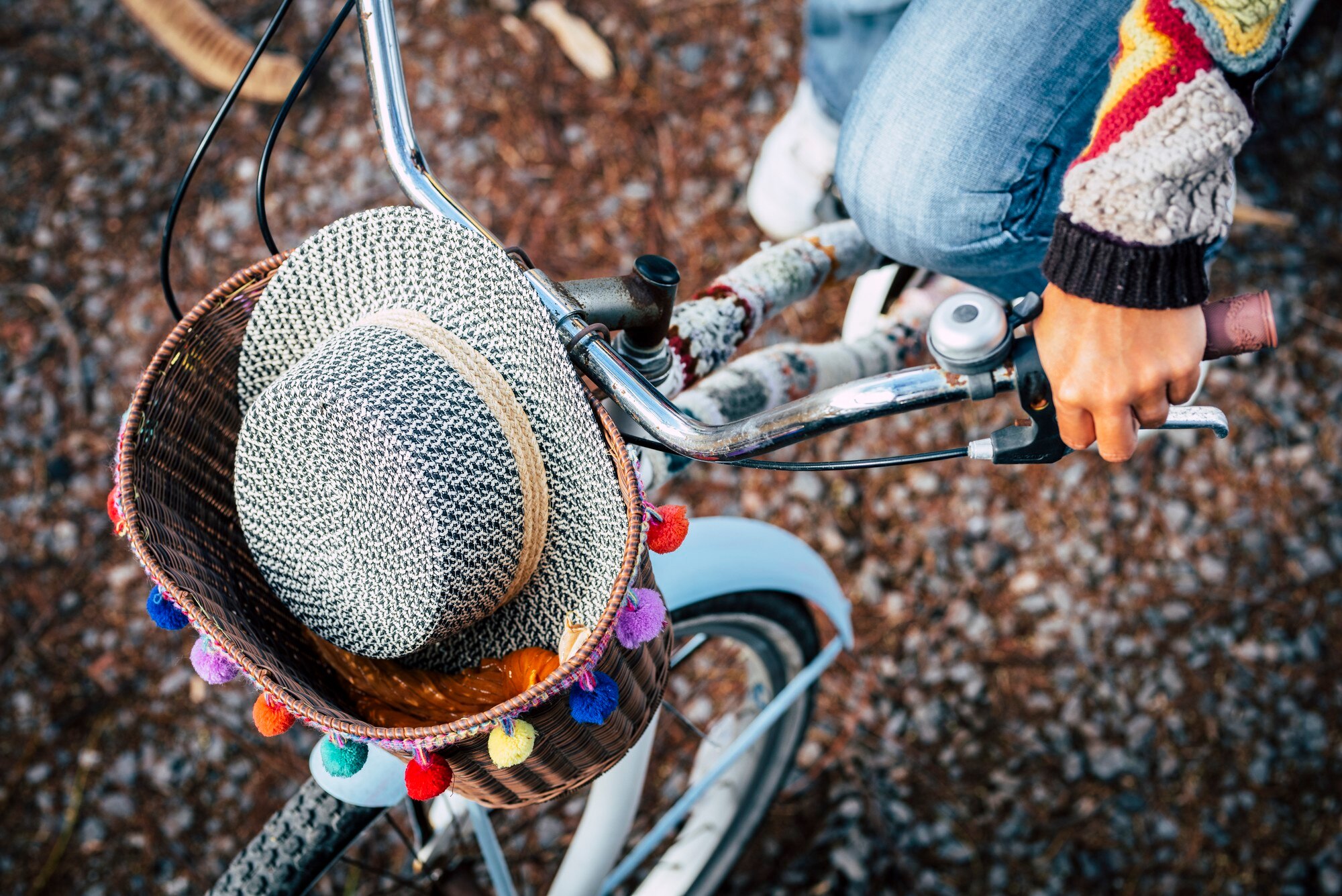 Ride Happy: Best Cycling Accessories for Comfort, Safety, and Everyday Wins